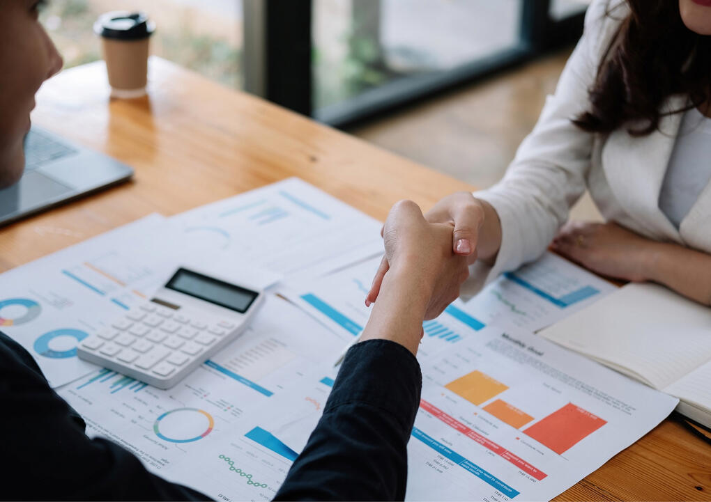 Stone Division Brokerage can help your company map out a branding strategy.
